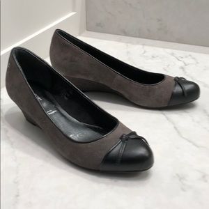 Rockport Alicia Bow Tie pump sz 6.5 m